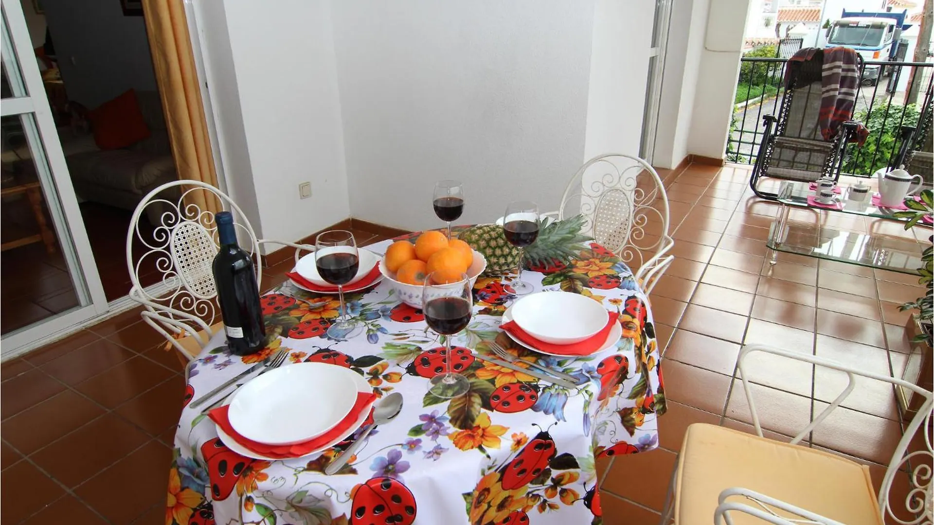 2 Bedroom Awesome Apartment In Nerja 0*,